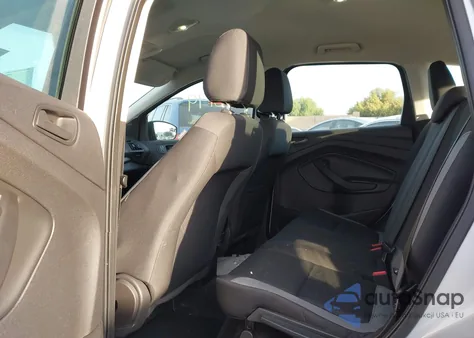 2014 Ford Escape S z USA, uszkodzony, nr VIN 1FMCU0F77EUA54316